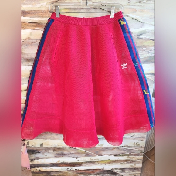 ADIDAS Pink Sheer Tulle Overlay Mesh 3 Blue Stripes Floral Embroidery Skirt EC S - Picture 3 of 16